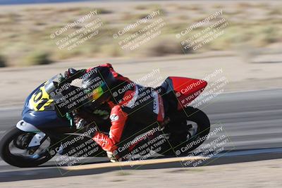 media/Sep-20-2025-Race Pace (Sat) [[d4e1b33f4d]]/Non Verified/Turn 4 Inside (8am)/